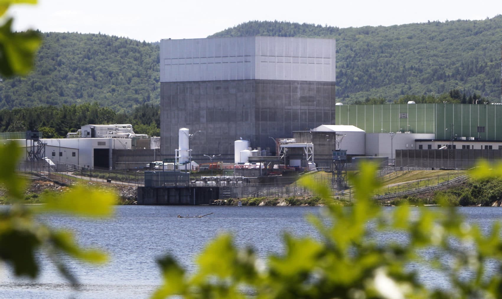 The Vermont Yankee Nuclear Power Station, in the town of Vernon, is seen in a 2013 file photo. (Toby Talbot/AP)