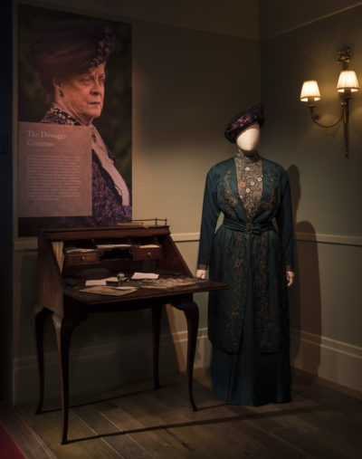 A room inside "Downton Abbey: The Exhibition."(Courtesy Rodolfo Martinez/NBCUniversal International)