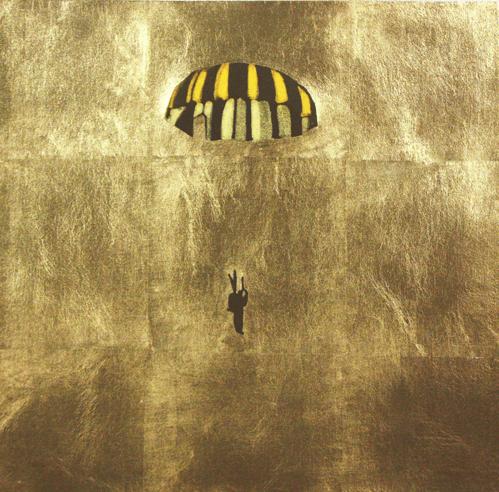 Isca Greenfield-Sanders, "Golden Parachute," 2009. (Courtesy Fuller Craft Museum)