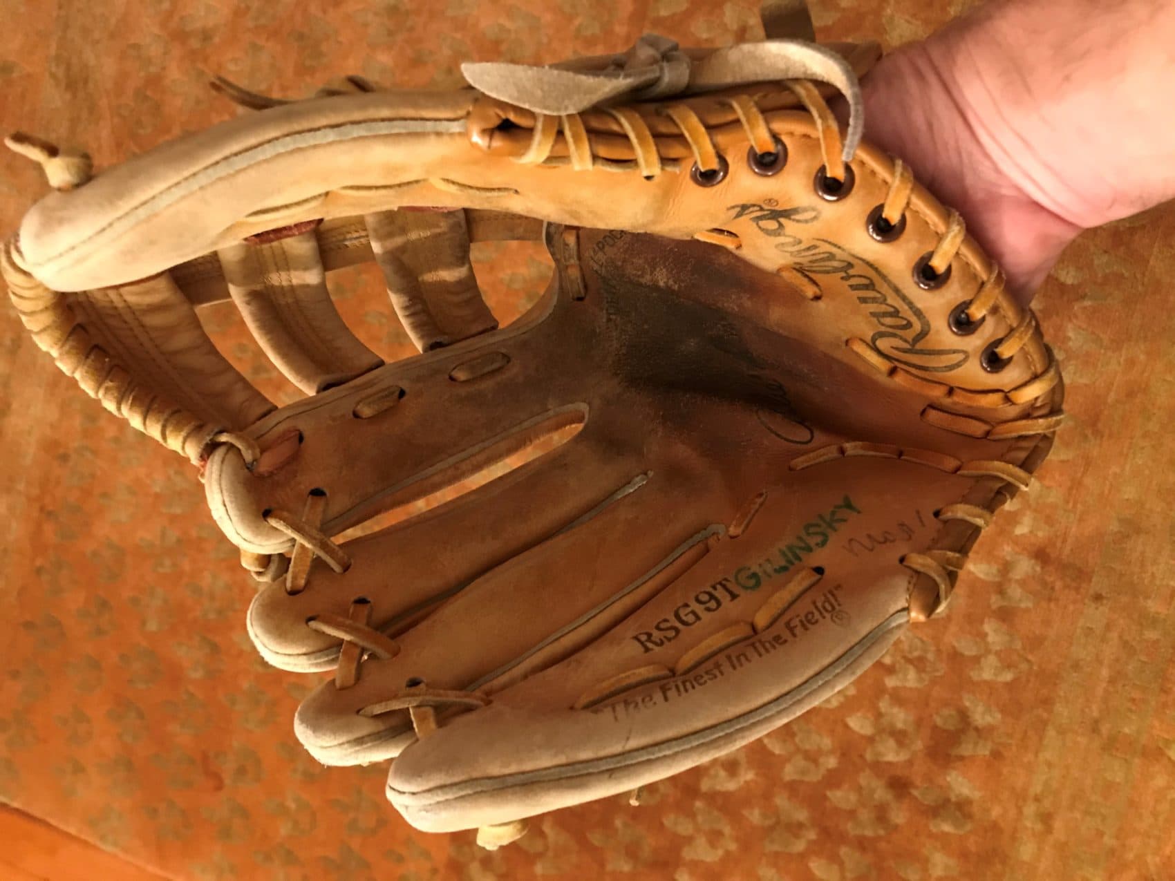 How To Fix A Floppy Baseball Glove