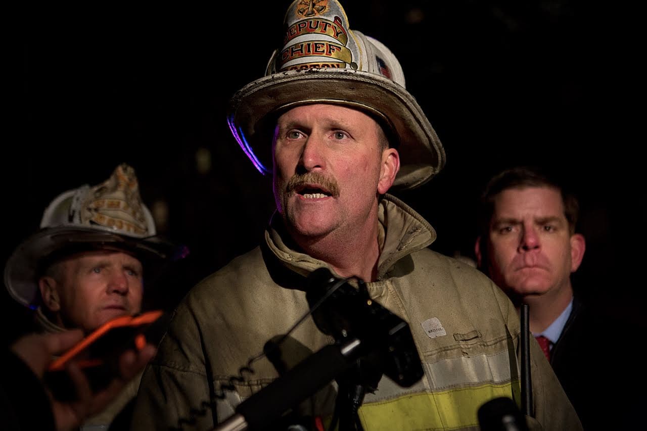 Boston Fire Chief Announces Retirement 