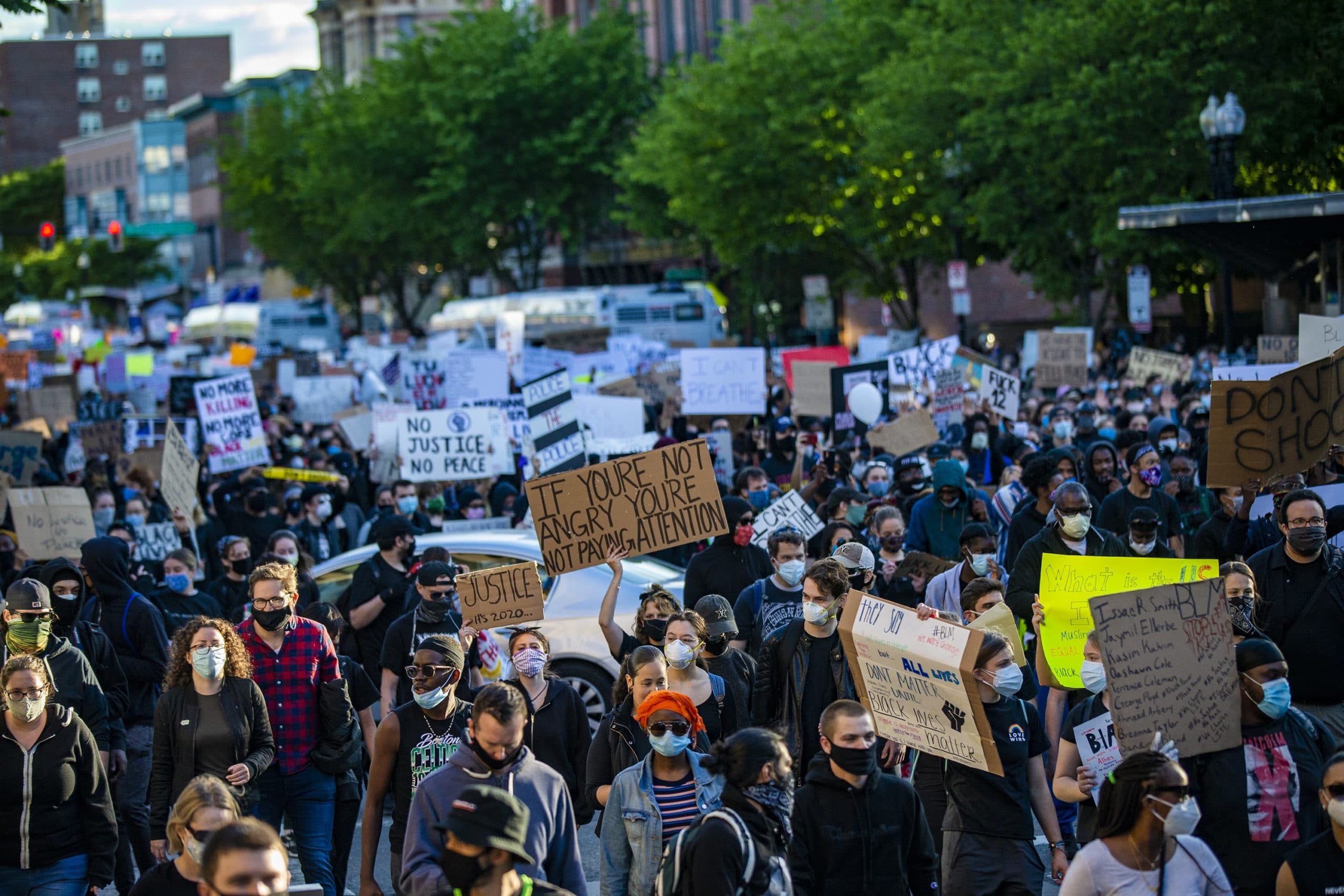 Protesters marched toward the State House on May 31, 2020. (Jesse Costa/WBUR)