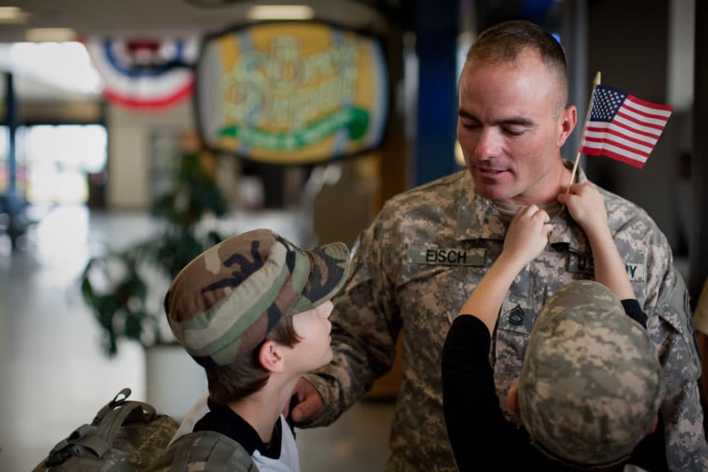 From the Netflix documentary "Father Soldier Son." (Photo by Marcus Yam/The New York Times)