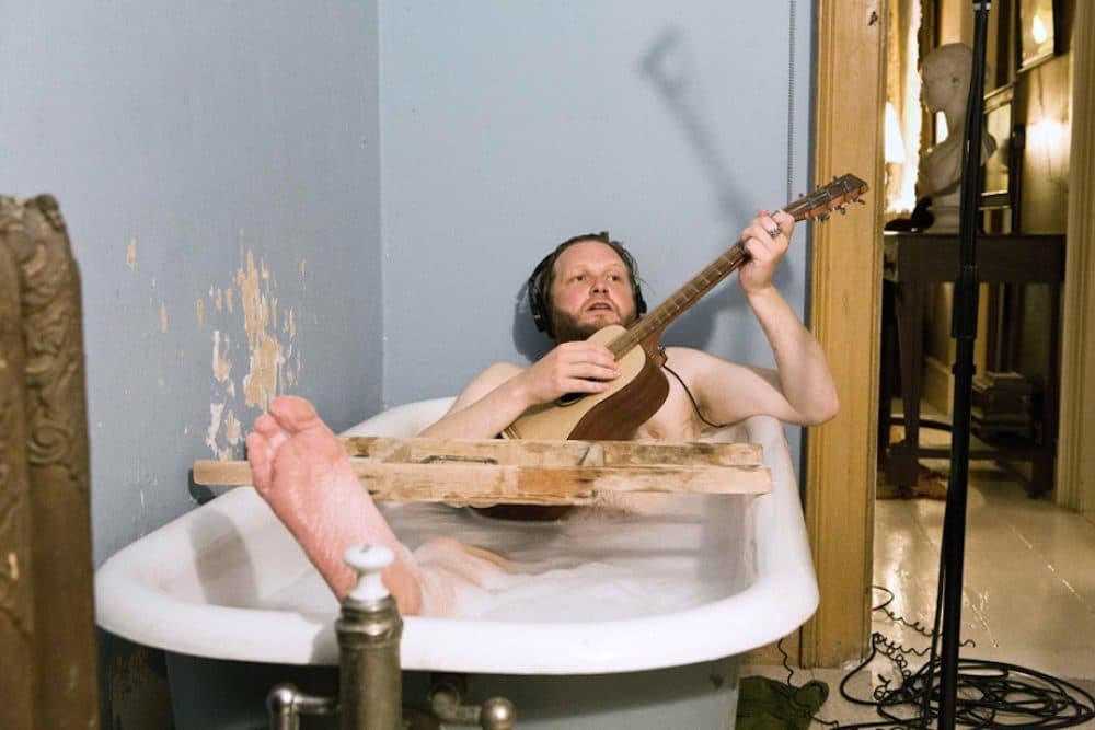 Ragnar Kjartansson, "The Visitors," 2012. (Courtesy the artist, Luhring Augustine, New York and i8 Gallery, Reykjavík)