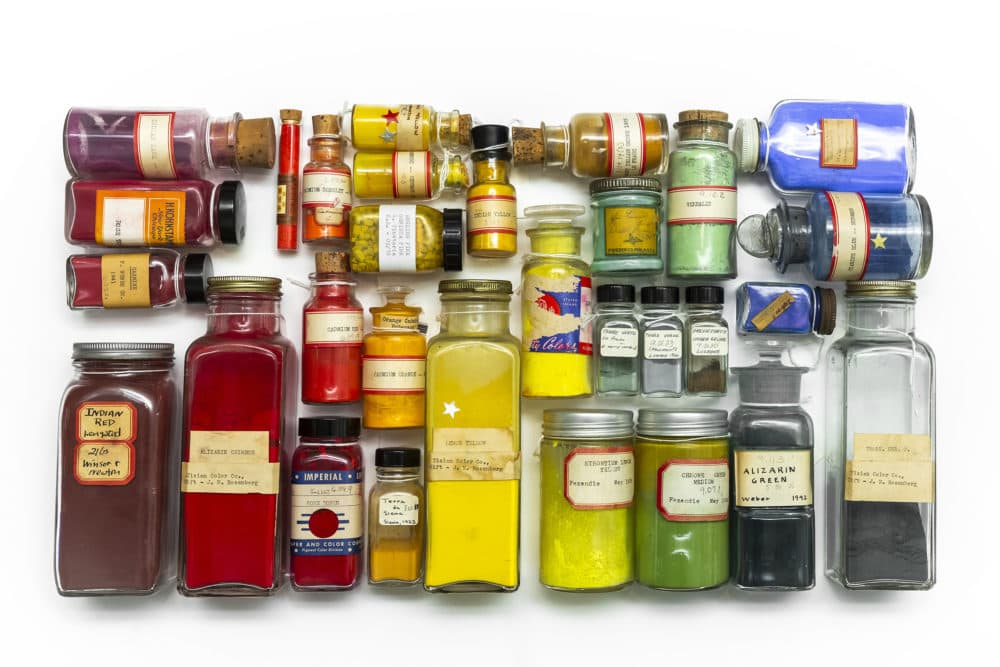 A selection from the Forbes Pigment Collection. (Courtesy Harvard Art Museums/Caitlin Cunningham)
