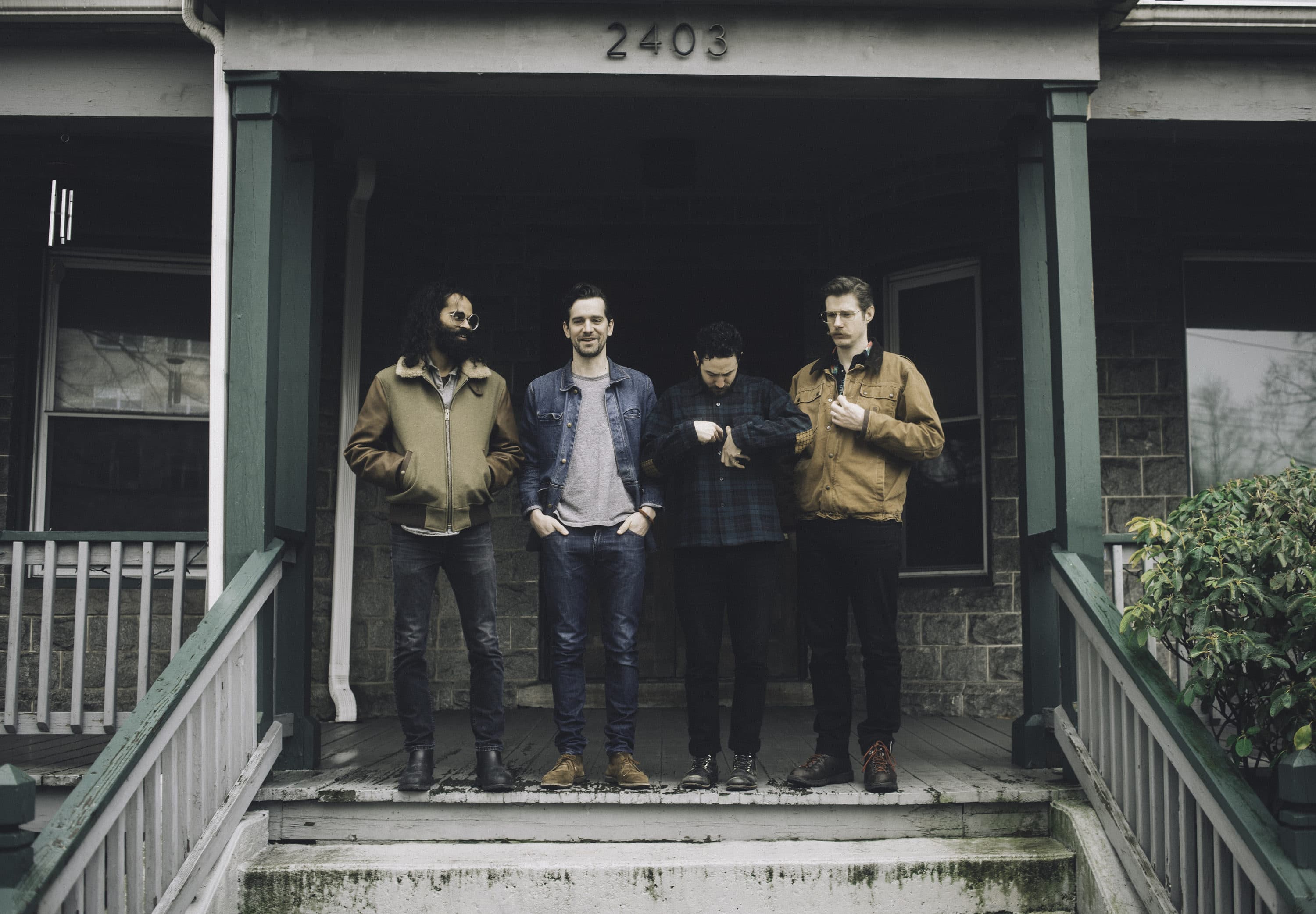 Indie folk band Darlingside (Courtesy Robb Stey)