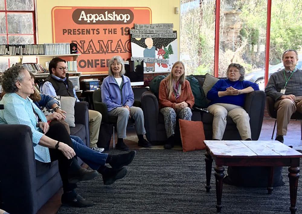 A community discussion in Kentucky, pre-pandemic. (Sharon Dunn)