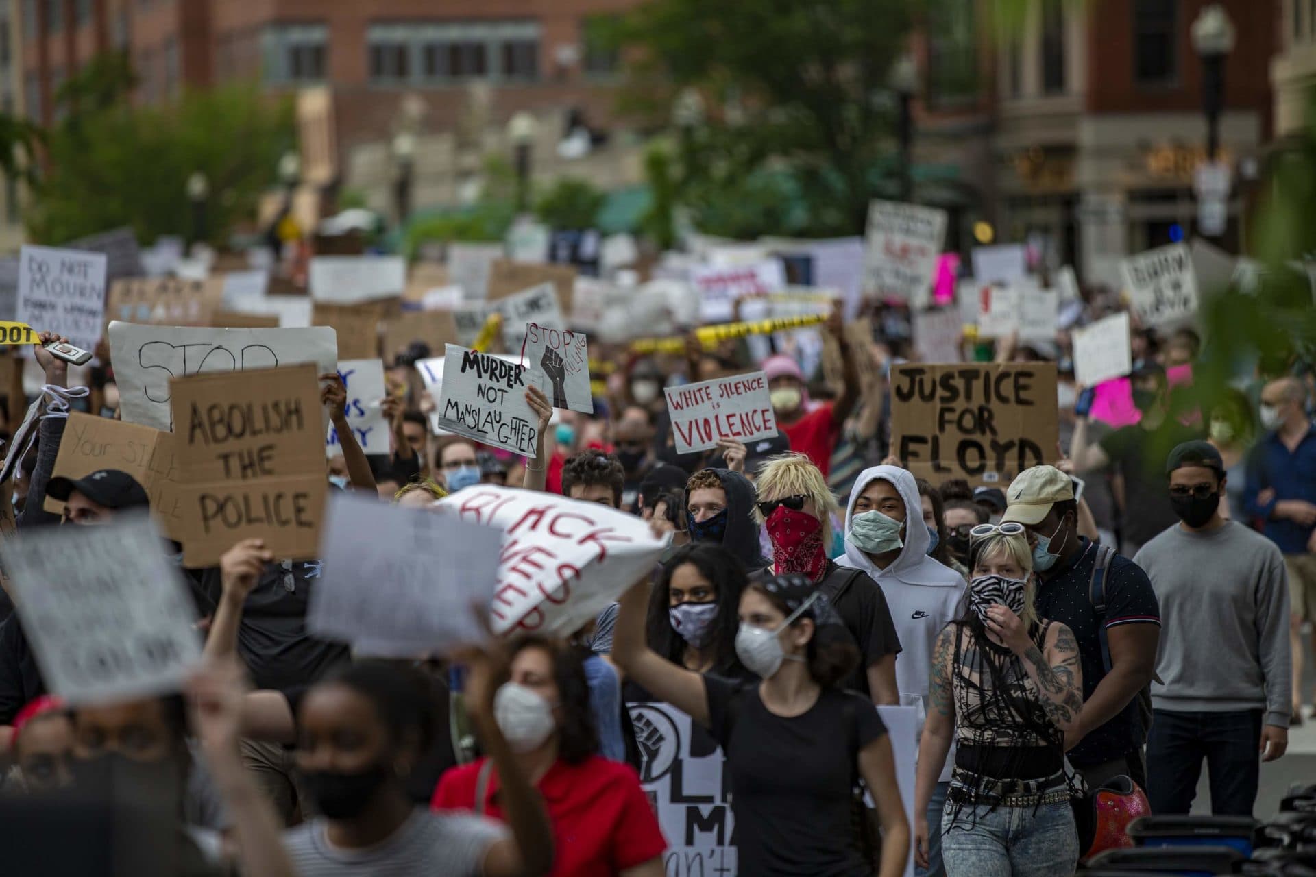 (Jesse Costa/WBUR)