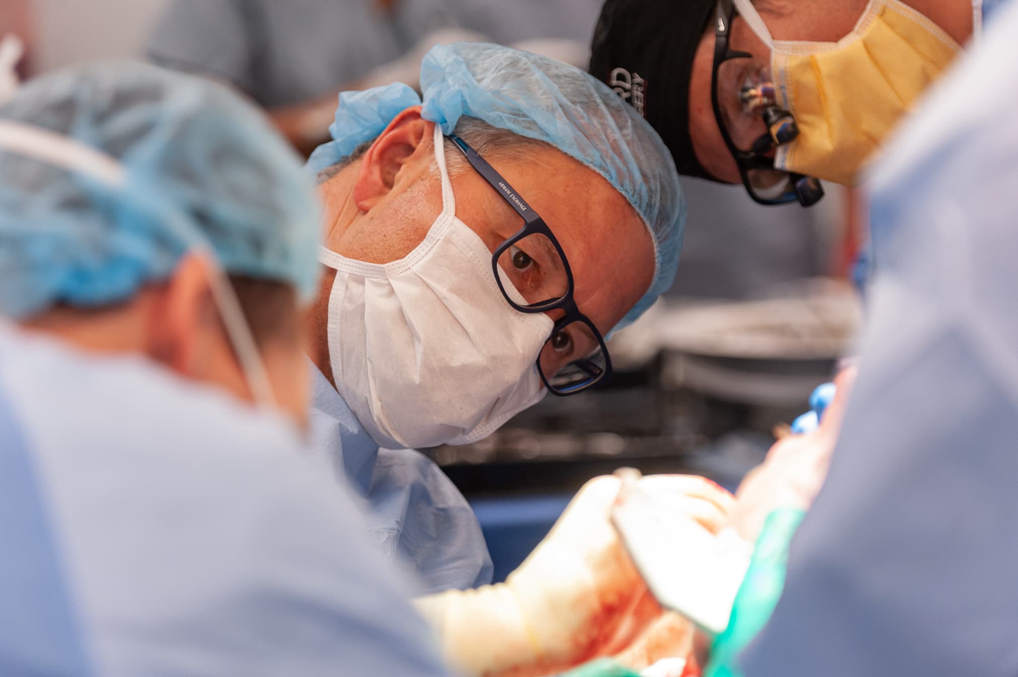 Dr. Bohdan Pomahac and colleagues perform Carmen Blandin Tarleton's second face transplant in July 2020.
(J. Kiely/Lightchaser Photography)