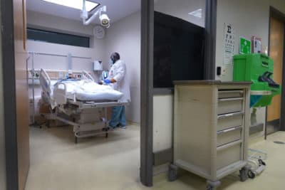 A patient receives treatment in the emergency room at Roseland Community Hospital in Chicago, Illinois. (Scott Olson/Getty Images)
