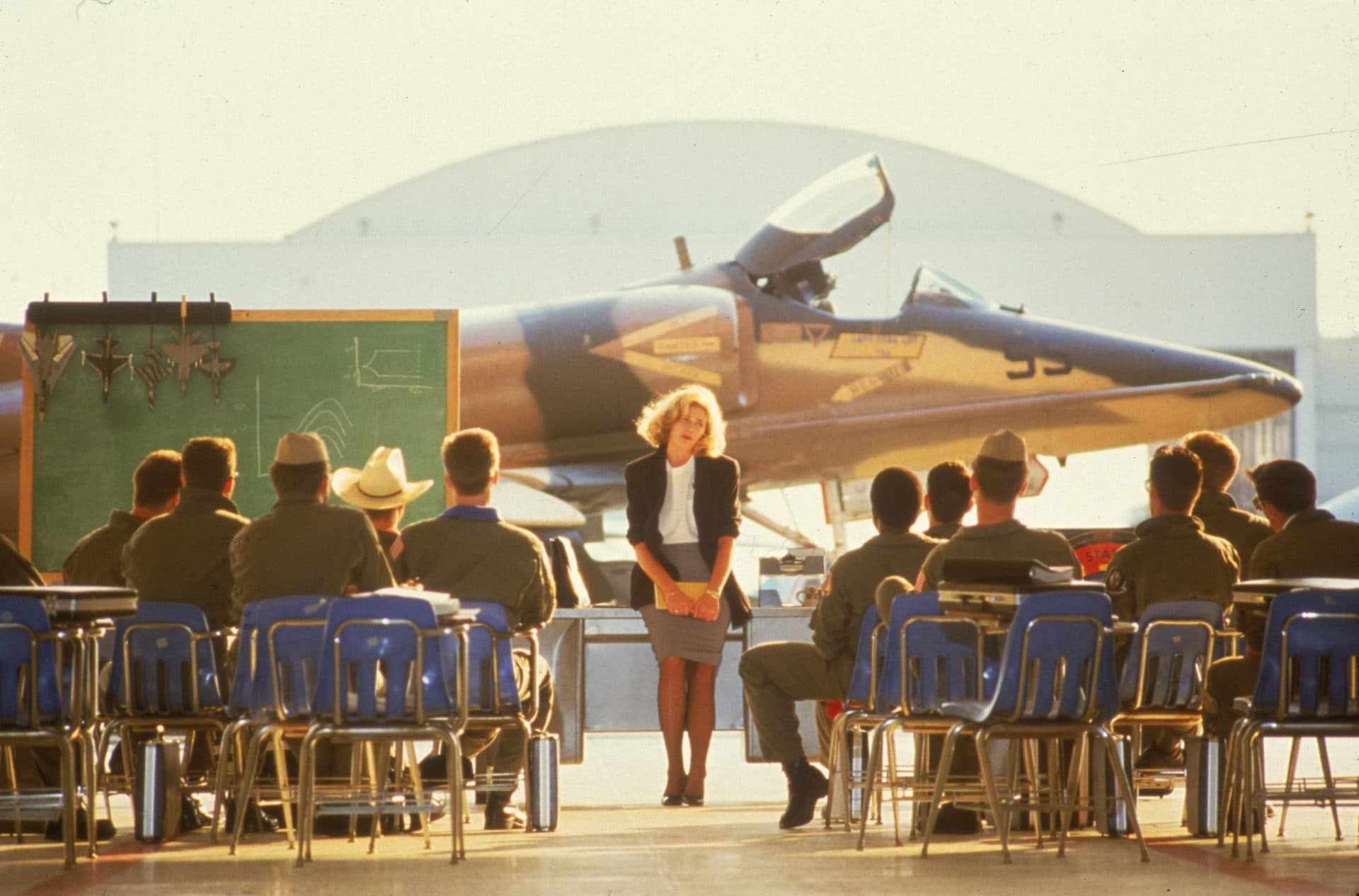 Kelly McGillis (center) in "Top Gun." (Courtesy Paramount Pictures)