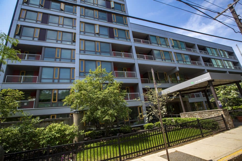 150 Erie Street in Cambridge, where several residents complained that the buildings’ management had not yet turned on the air conditioning, citing Massachusetts building code, even though temperatures outside exceeded 90º for four consecutive days. (Jesse Costa/WBUR)