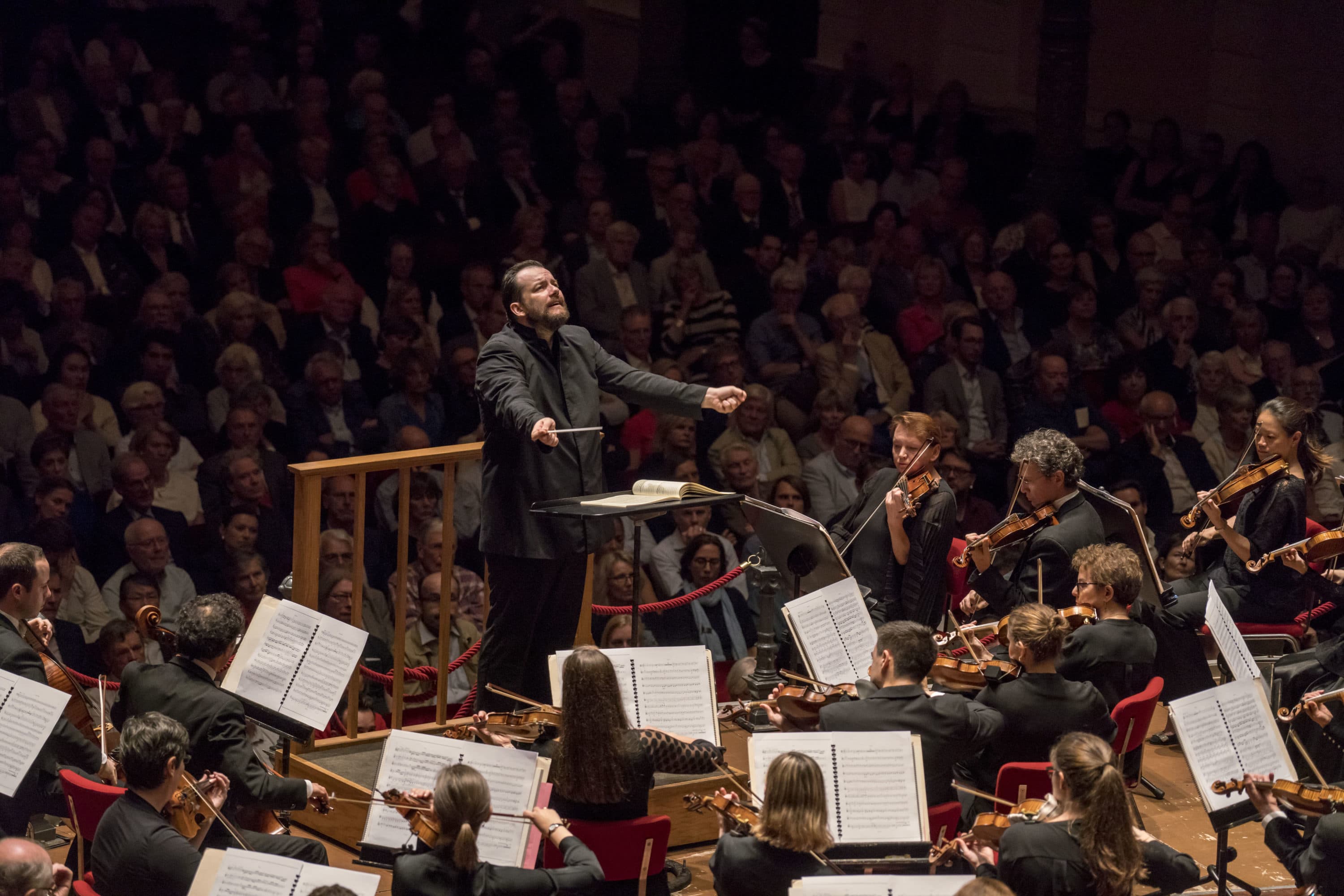 Andris Nelsons conducting the Boston Symphony Orchestra in 2018. (Courtesy Marco Borggreve)