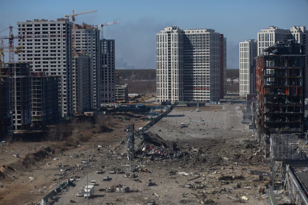 Russian forces bombed a shopping mall in the Ukrainian capital of Kyiv on Sunday. (Anastasia Vlasova/Getty Images)