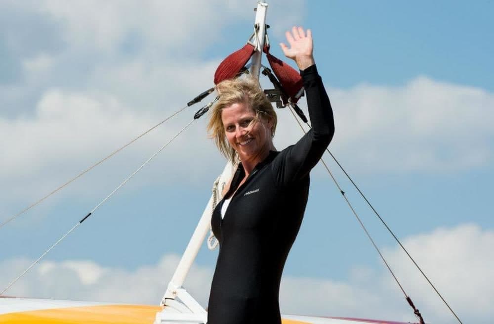 Jane Wicker and her plane, Aurora. (Courtesy Mariano Rosales)