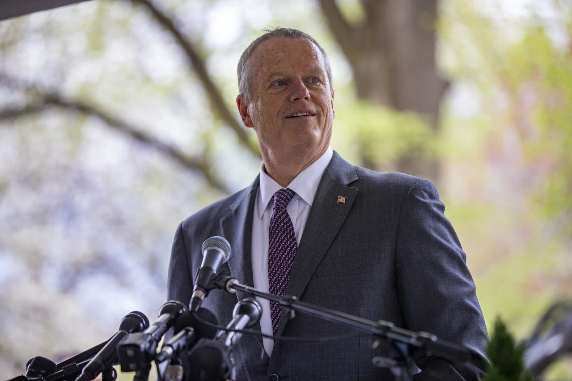 Gov. Charlie Baker speaks during the groundbreaking ceremony for the King memorial. (Jesse Costa/WBUR)