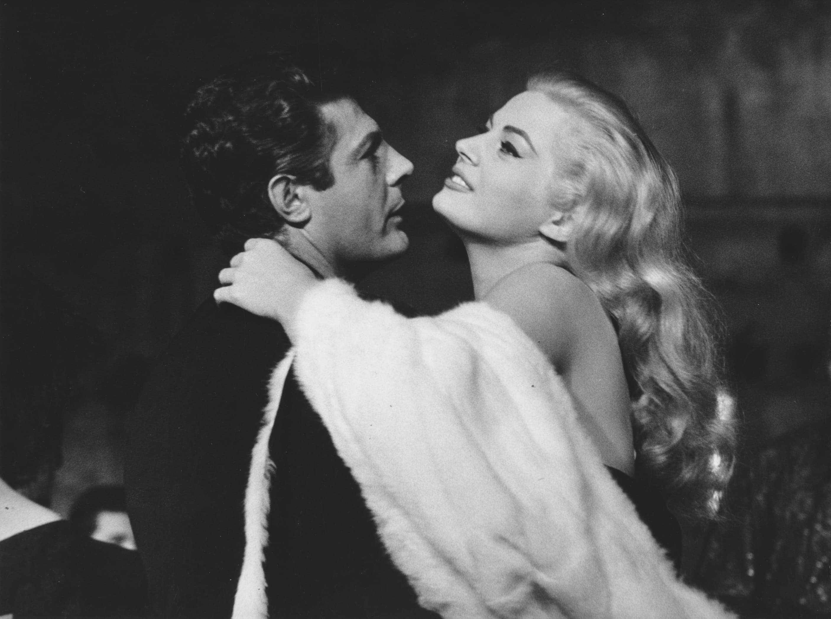 A still from Federico Fellini's 1960 film &quot;La Dolce Vita.&quot; (Courtesy Harvard Film Archive)