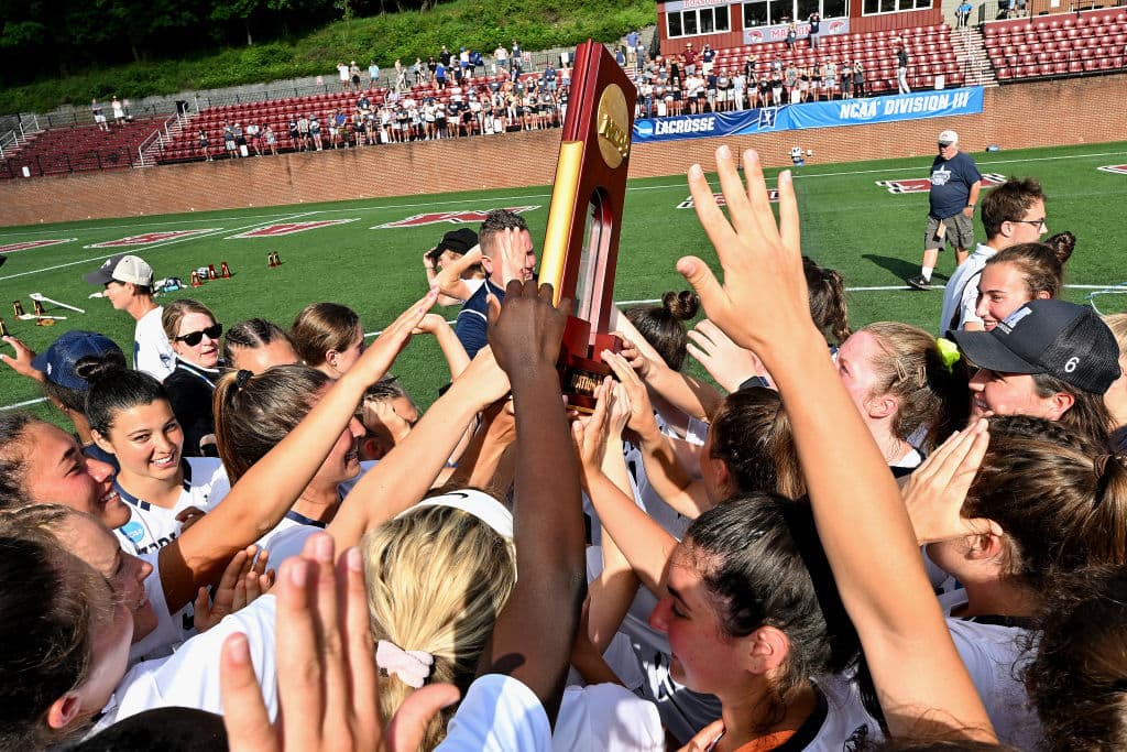 Why isn't women's sport as popular as men's? - St Paul's Girls' School